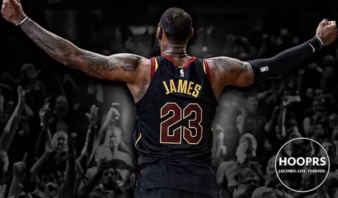 幸福甜蜜，高准翼爱人社媒分享婚纱照拍摄花絮（高准翼爱人社交平台晒婚纱照花絮，甜蜜满满）