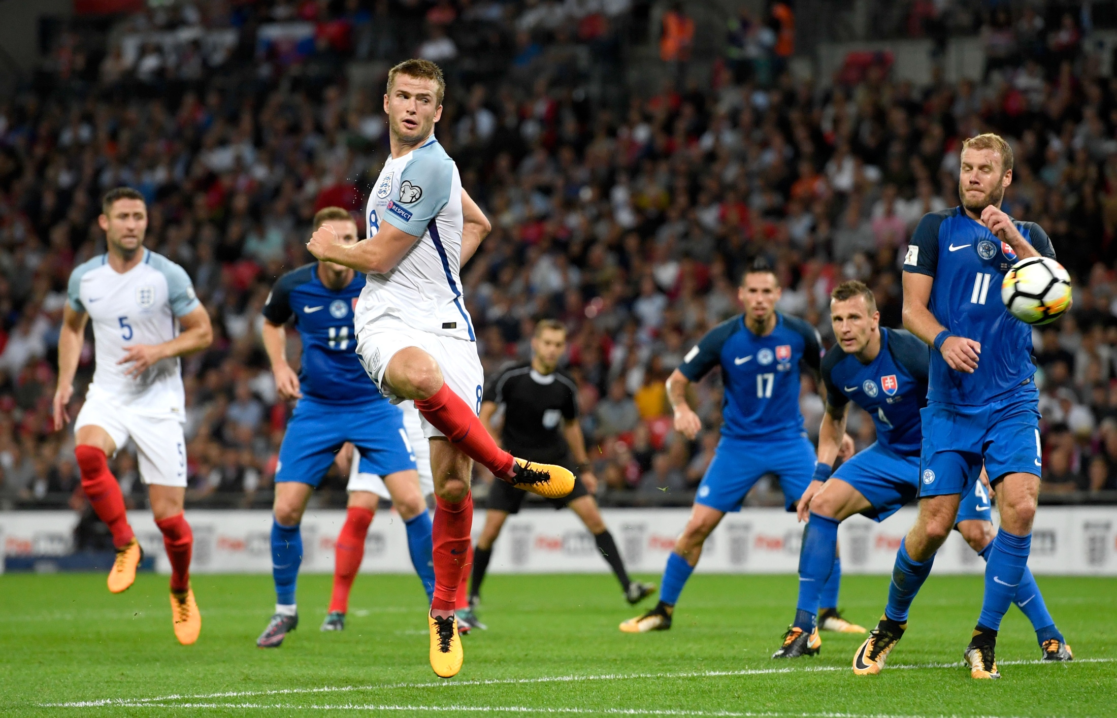 对曼城的比赛皇马仅1次射正，创队史欧冠主场22年来最低