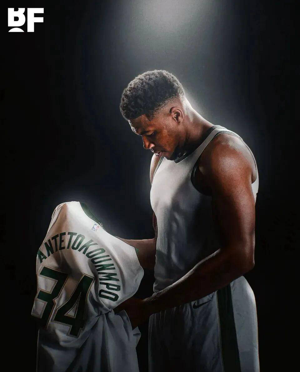 邮报：消息人士怀疑利物浦不再报价是怂了，并在吊着伊萨克（邮报：消息源称利物浦被疑示弱暂停报价，并继续观望伊萨克）