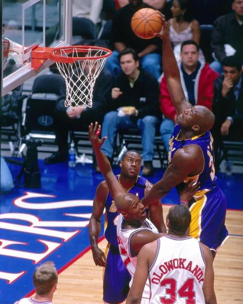 再次入选最佳阵容证明自己，可28岁的国米队长，仍“任重道远”（再获最佳阵容肯定，28岁国米队长已证实力但仍任重道远）