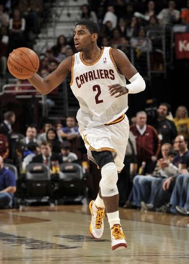 早报：速效救心丸销量突然大增，有什么头绪吗？（早报：速效救心丸销量飙升，原因何在？）